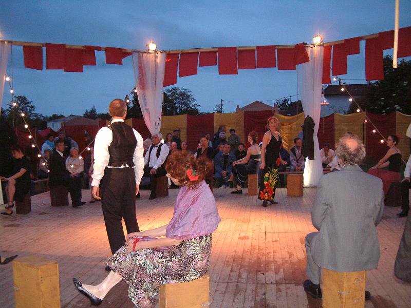 CEF2006_EnormeTragedie109.jpg
