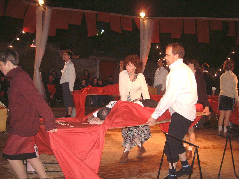 CEF2006_EnormeTragedie219.jpg