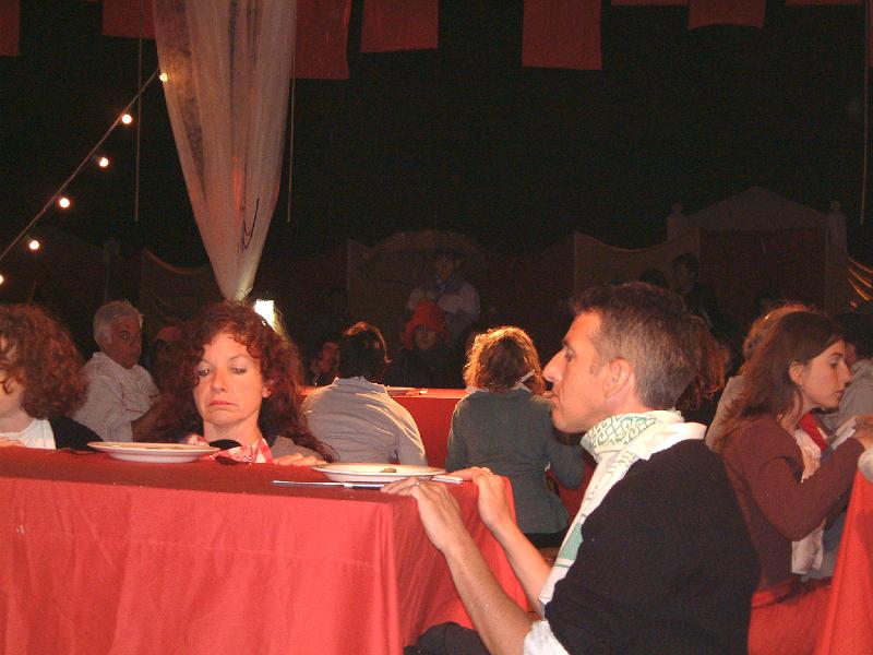 CEF2006_EnormeTragedie225.jpg